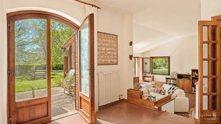 Image No.10-3 Bed Apartment for sale