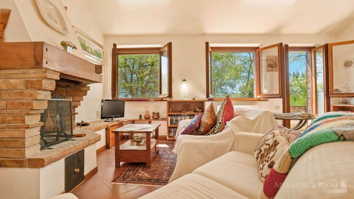 Image No.9-3 Bed Apartment for sale