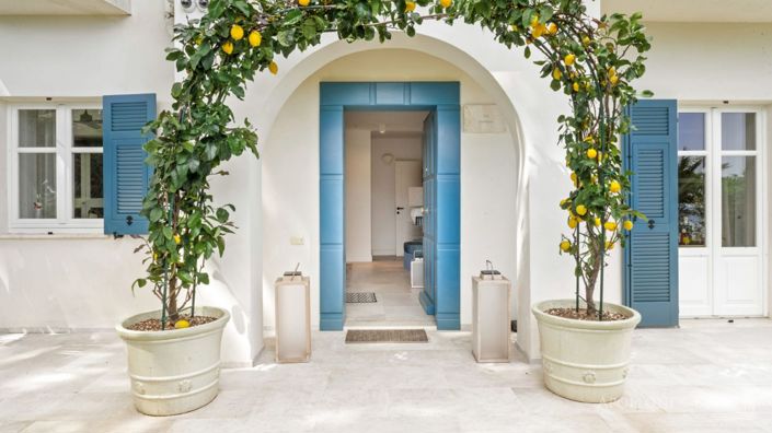 Image No.3-5 Bed Villa for sale