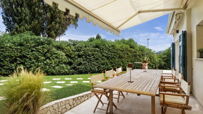 Image No.6-5 Bed Villa for sale