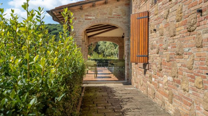 Image No.27-6 Bed Apartment for sale