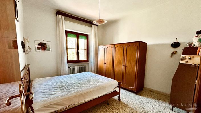 Image No.10-2 Bed Country House for sale