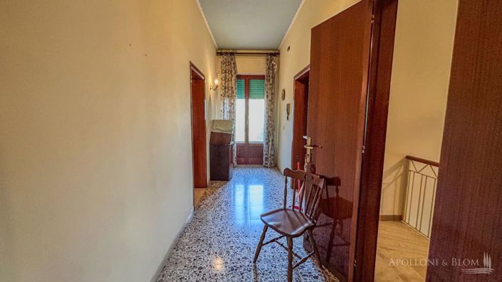 Image No.23-2 Bed Country House for sale