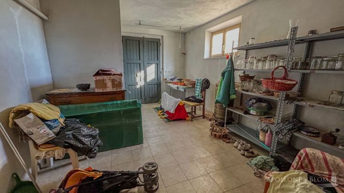 Image No.28-2 Bed Country House for sale