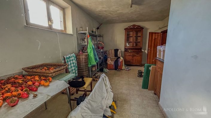 Image No.29-2 Bed Country House for sale