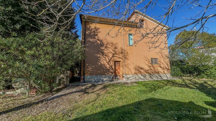 Image No.8-Maison de campagne de 2 chambres à vendre à Castiglione del Lago