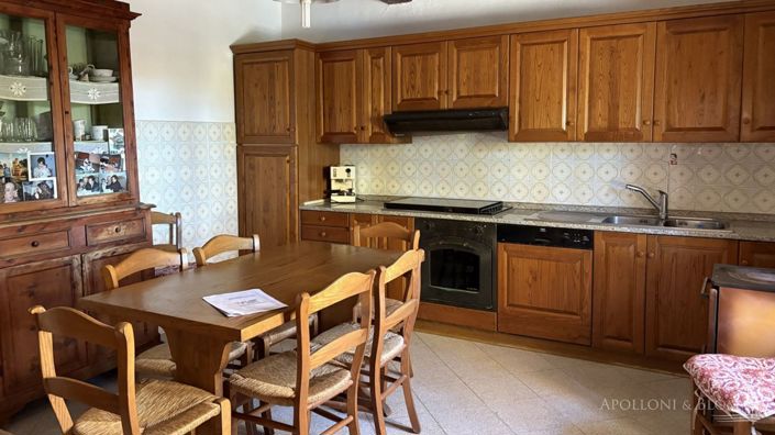 Image No.10-4 Bed Villa for sale