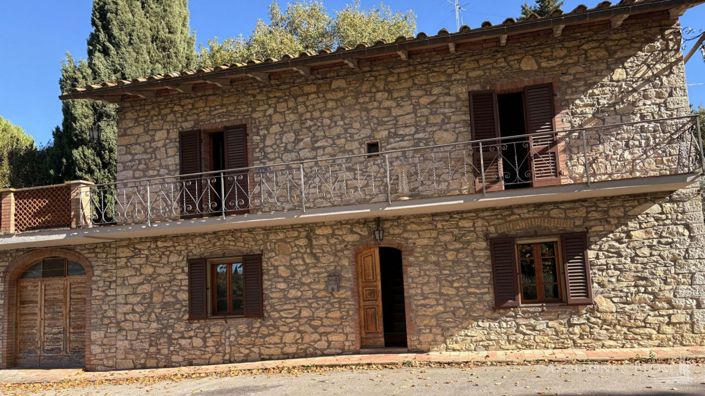 Image No.2-4 Bed Villa for sale