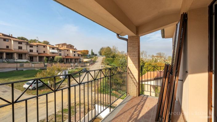 Image No.22-2 Bed Apartment for sale