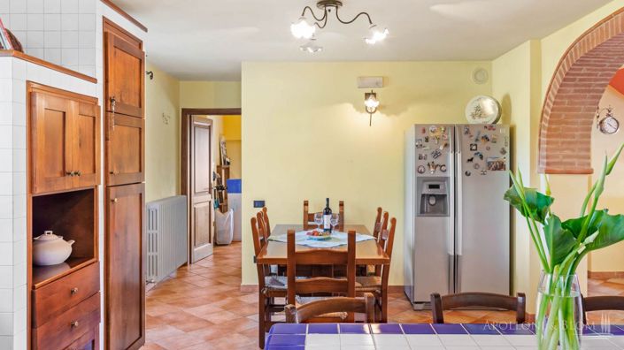 Image No.11-4 Bed Apartment for sale