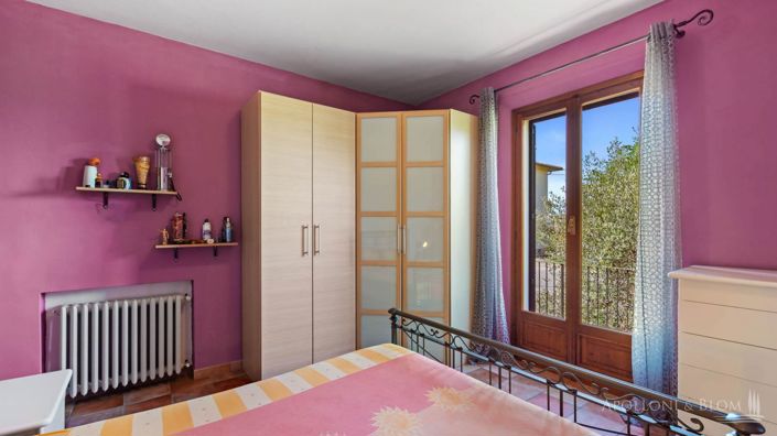 Image No.23-4 Bed Apartment for sale