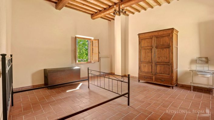 Image No.17-3 Bed Apartment for sale