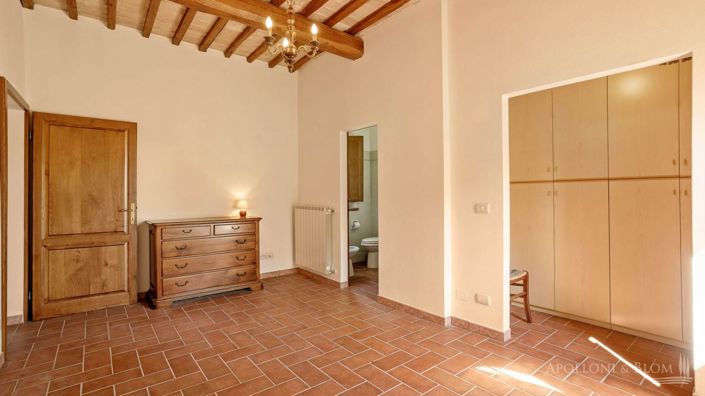 Image No.19-3 Bed Apartment for sale