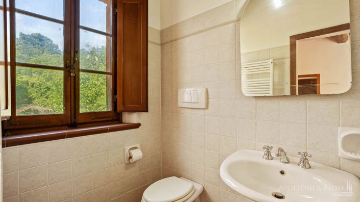 Image No.20-3 Bed Apartment for sale