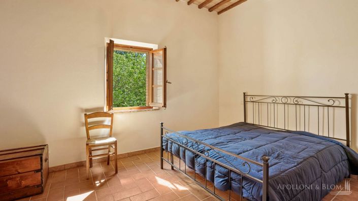 Image No.21-3 Bed Apartment for sale