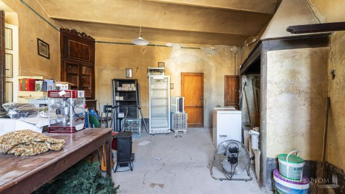 Image No.7-3 Bed Apartment for sale