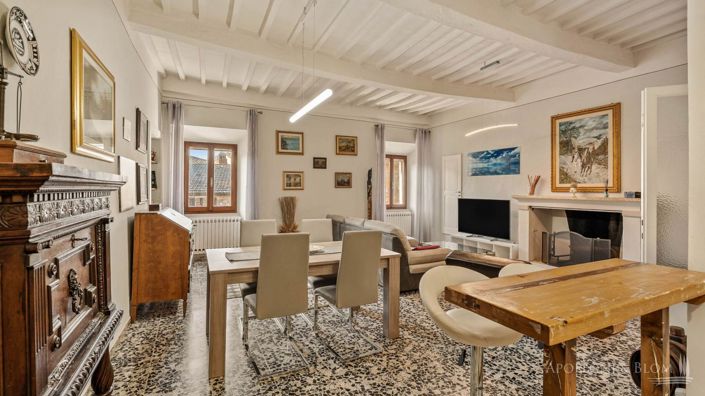 Image No.9-3 Bed Apartment for sale