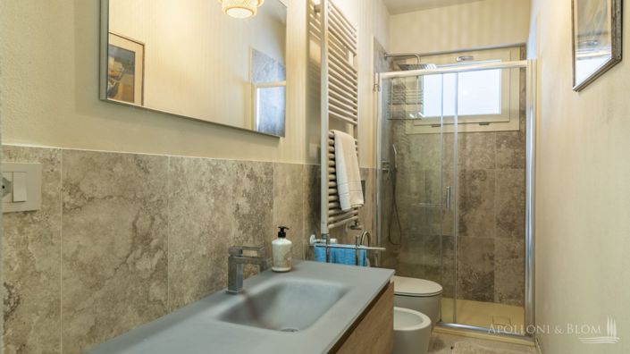 Image No.24-6 Bed Villa for sale