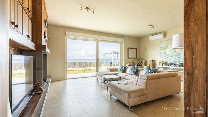 Image No.8-6 Bed Villa for sale