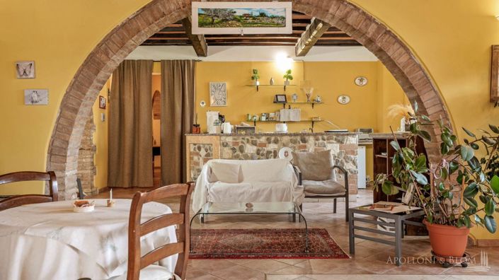 Image No.12-5 Bed Apartment for sale