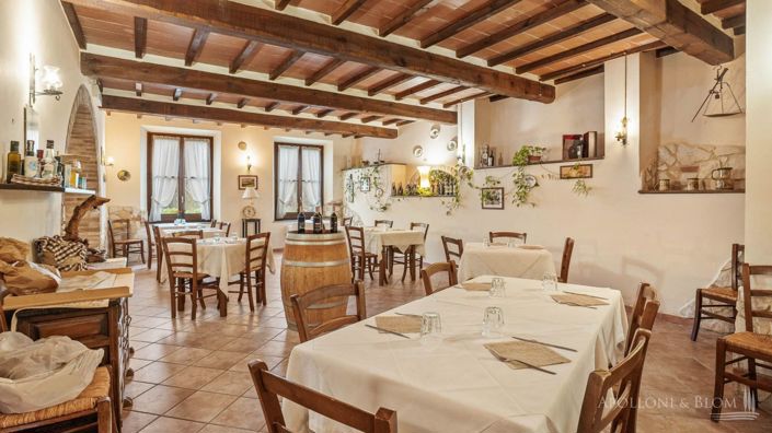 Image No.13-5 Bed Apartment for sale