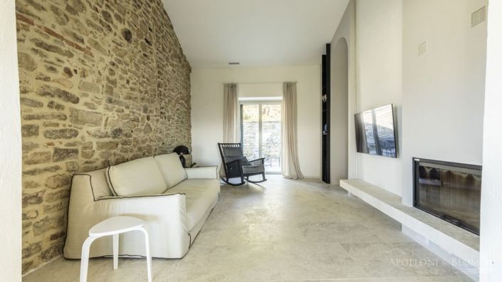 Image No.17-3 Bed Apartment for sale