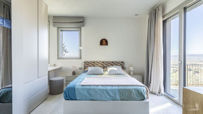 Image No.8-3 Bed Apartment for sale