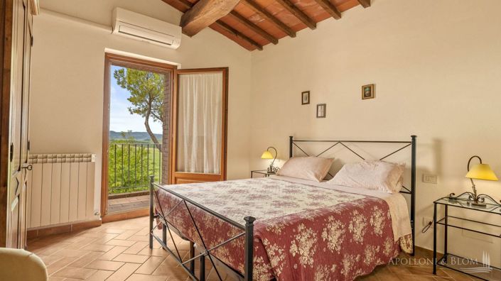 Image No.30-11 Bed Apartment for sale