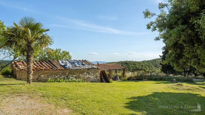 Image No.24-6 Bed Apartment for sale