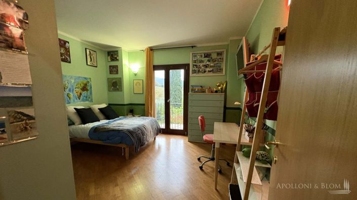 Image No.30-2 Bed Apartment for sale