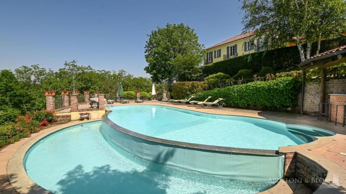 Image No.11-10 Bed Vineyard for sale