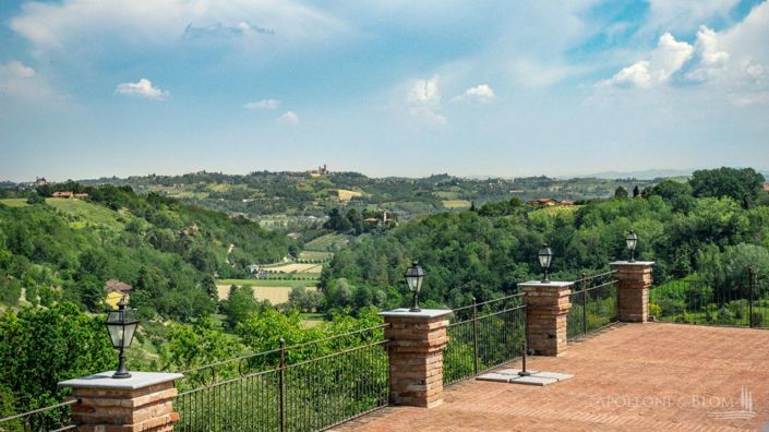 Image No.9-10 Bed Vineyard for sale