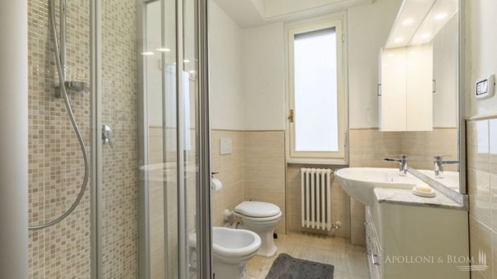 Image No.21-2 Bed Apartment for sale