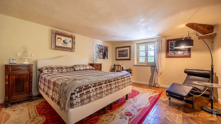 Image No.17-5 Bed Apartment for sale