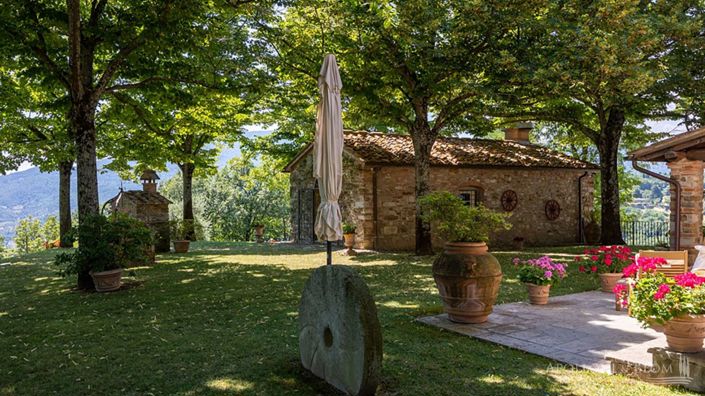 Image No.28-5 Bed Apartment for sale