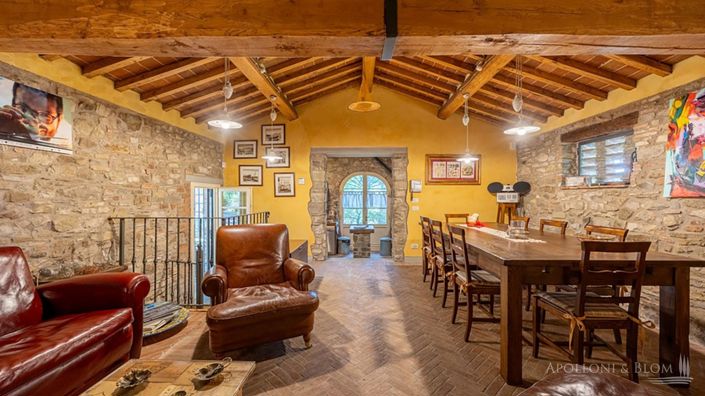 Image No.29-5 Bed Apartment for sale