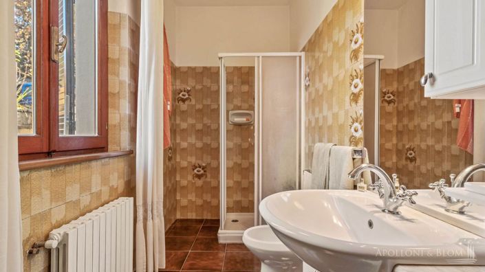 Image No.14-3 Bed Apartment for sale