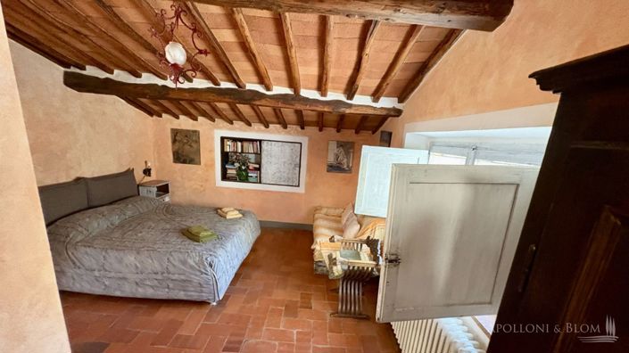 Image No.17-4 Bed Apartment for sale