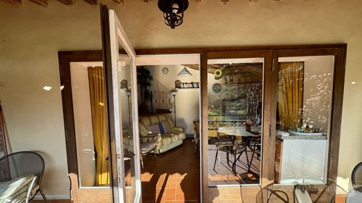 Image No.22-4 Bed Apartment for sale