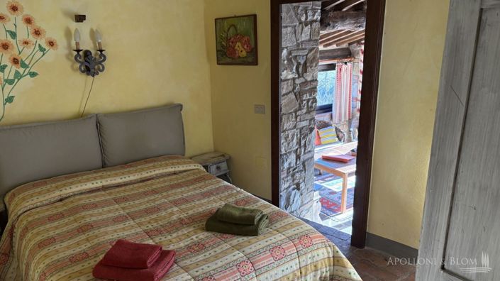 Image No.16-5 Bed Apartment for sale