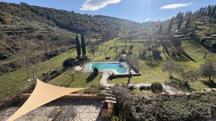 Image No.21-5 Bed Apartment for sale