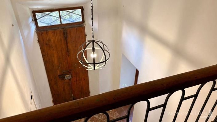 Image No.29-6 Bed Apartment for sale