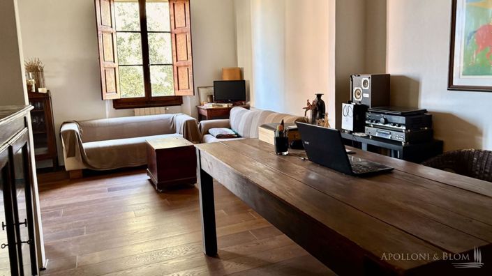 Image No.8-6 Bed Apartment for sale