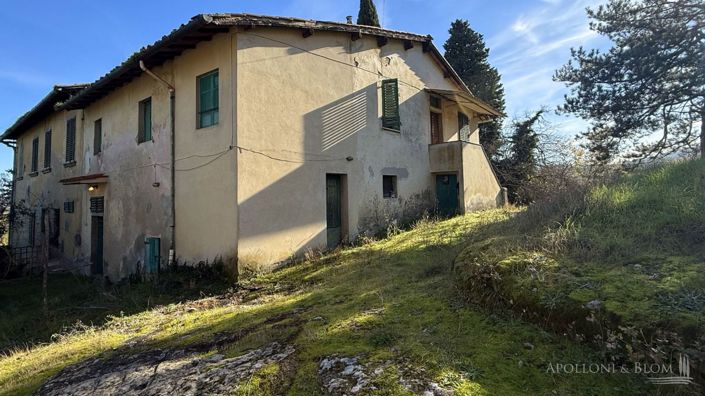 Image No.11-10 Bed Apartment for sale