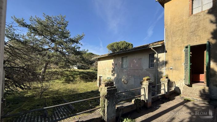 Image No.9-10 Bed Apartment for sale