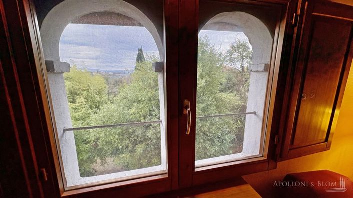 Image No.3-3 Bed Apartment for sale