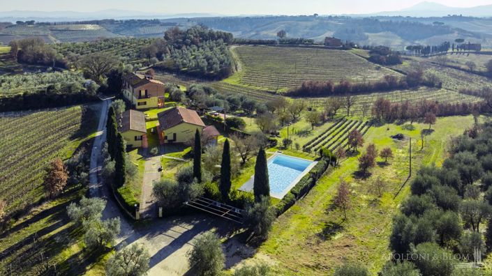 Image No.2-10 Bed Vineyard for sale