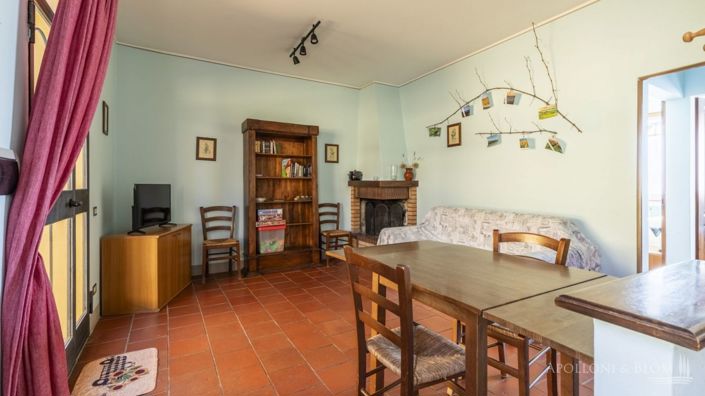 Image No.24-10 Bed Vineyard for sale