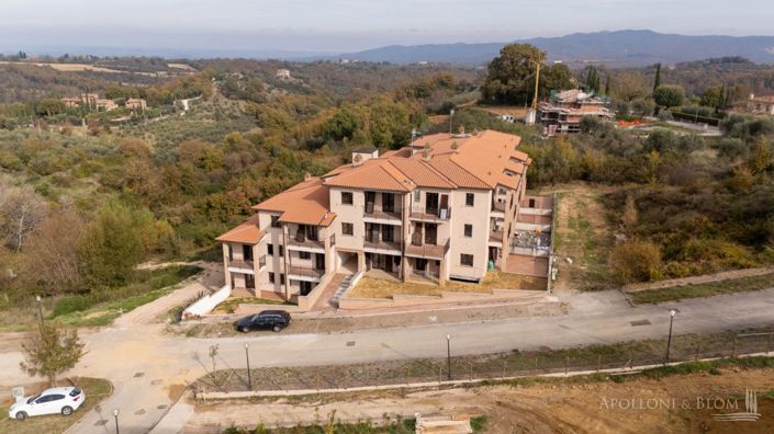 Image No.15-3 Bed Apartment for sale