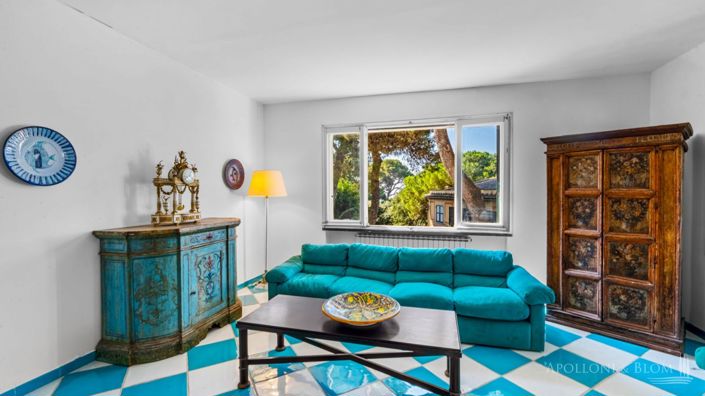 Image No.14-8 Bed Villa for sale